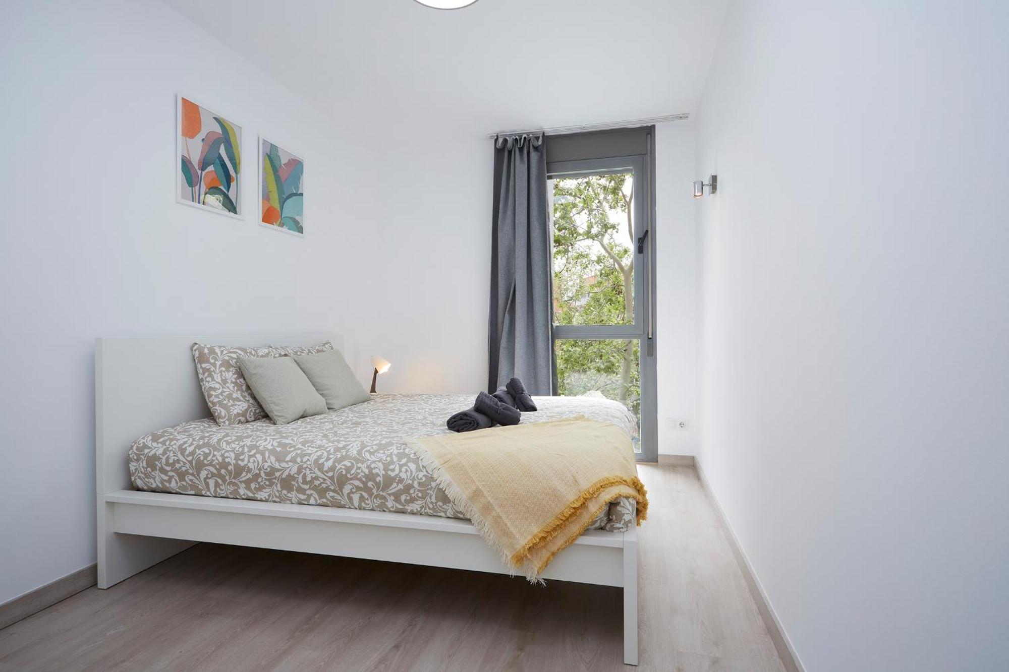 Three Bedroom Two Bathroom Apartment Close To Beach Барселона Екстер'єр фото